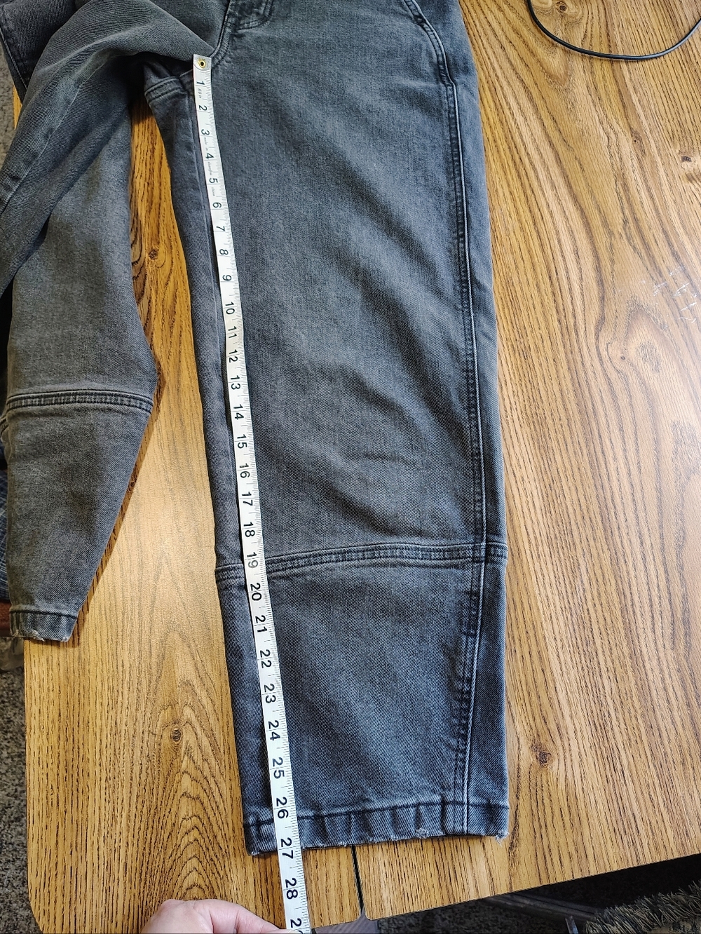 Everlane Utility Barrel Jeans Organic Cotton, Women's, Washed Black size 27. - Picture 12 of 16